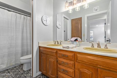 639 E Harwell Rd, Gilbert, AZ 85234 photo 30