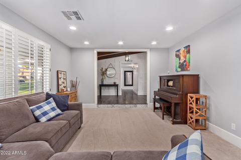 639 E Harwell Rd, Gilbert, AZ 85234 photo 11