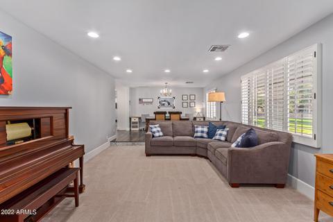 639 E Harwell Rd, Gilbert, AZ 85234 photo 10