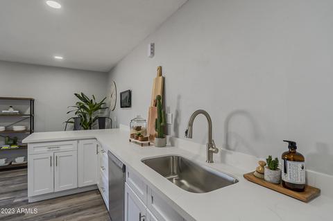 620 Encanto Dr, Tempe, AZ 85281 photo 9