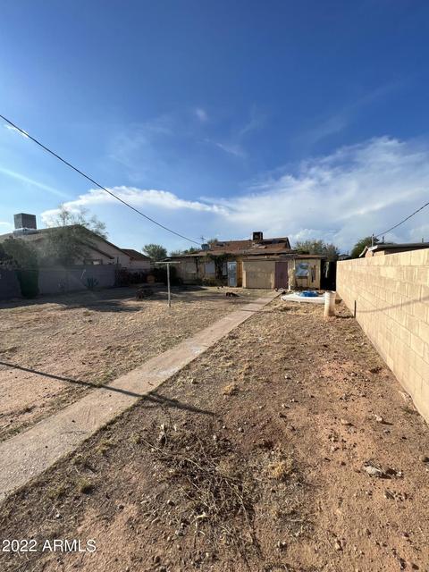 2439 E Chipman Rd, Phoenix, AZ 85040 photo 2