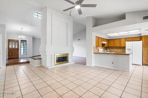2325 E Pelican Ct, Gilbert, AZ 85234 photo 8