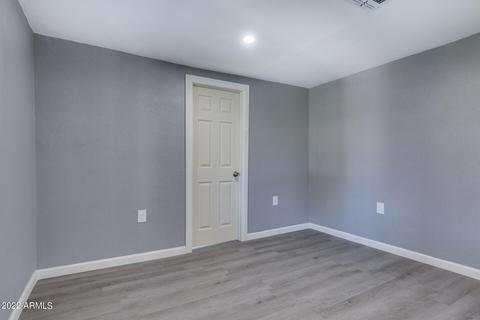 1129 W Apache St, Phoenix, AZ 85007 photo 6