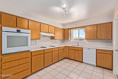 5823 E Des Moines St, Mesa, AZ 85205 photo 8