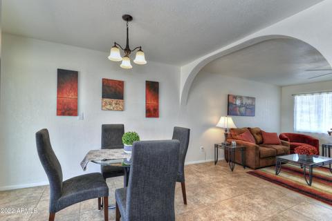 3032 N 35th Dr, Phoenix, AZ 85019 photo 6