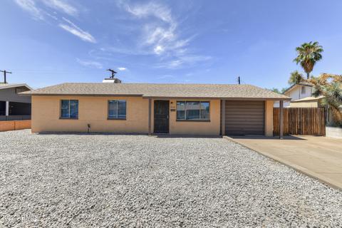 3032 N 35th Dr, Phoenix, AZ 85019 photo 1