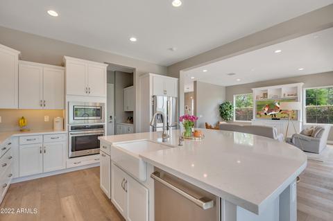 4539 E Walter Way, Phoenix, AZ 85050 photo 26