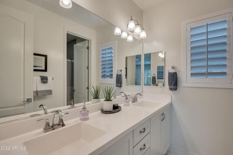 4539 E Walter Way, Phoenix, AZ 85050 photo 20