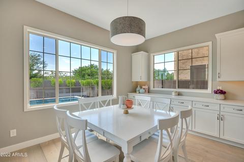 4539 E Walter Way, Phoenix, AZ 85050 photo 27
