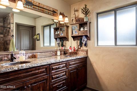 2866 Four Point Cir, Overgaard, AZ 85933 photo 14