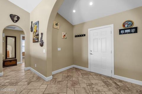 9843 S 45th Pl, Phoenix, AZ 85044 photo 5