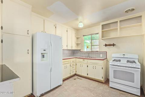 3817 N 33rd Pl, Phoenix, AZ 85018 photo 9