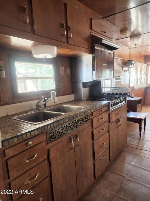 291 E Antelope Trl, Roosevelt, AZ 85545