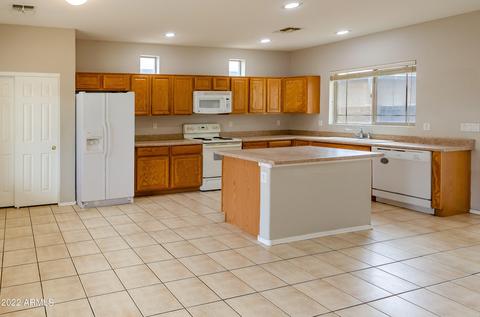 9171 W Berkeley Rd, Phoenix, AZ 85037 photo 2