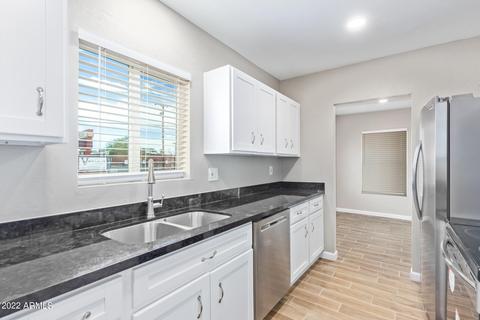 2162 E Violet Dr, Phoenix, AZ 85040 photo 14
