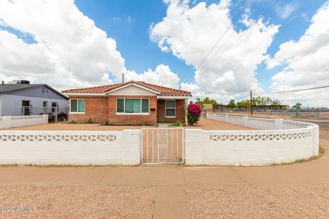 2162 E Violet Dr, Phoenix, AZ 85040 photo 2