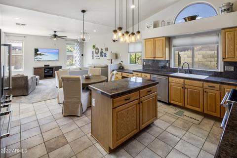 81 W Windsor Dr, Gilbert, AZ 85233 photo 13