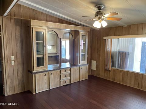 2905 E Oraibi Dr, Phoenix, AZ 85050 photo 9
