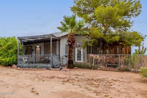 1826 E 20th Ave, Apache Junction, AZ 85119 photo 2