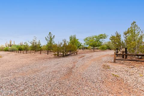 1826 E 20th Ave, Apache Junction, AZ 85119 photo 6