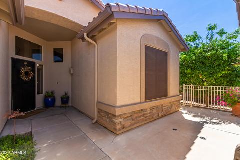 4709 E Peartree Ln, Gilbert, AZ 85298 photo 3