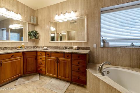 1336 E Palo Blanco Way, Gilbert, AZ 85296 photo 46