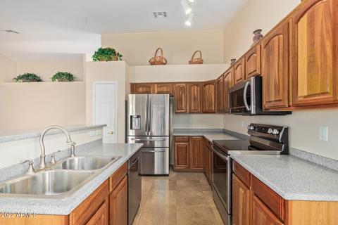 1316 E Constance Way, Phoenix, AZ 85042 photo 15
