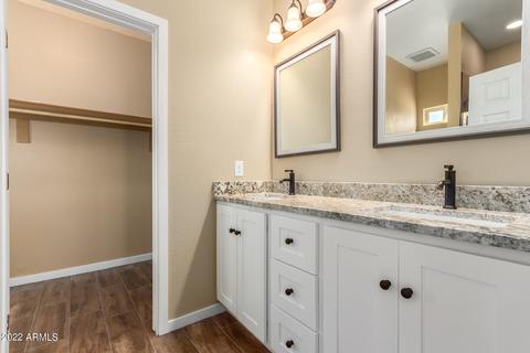 2245 E Saint Catherine Ave, Phoenix, AZ 85042 photo 18