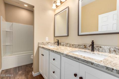 2245 E Saint Catherine Ave, Phoenix, AZ 85042 photo 25