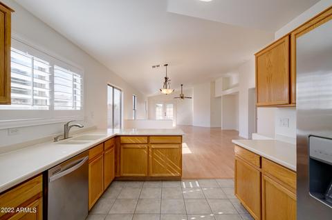 2606 E Beverly Rd, Phoenix, AZ 85042 photo 11