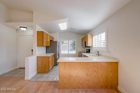 2606 E Beverly Rd, Phoenix, AZ 85042 photo 4