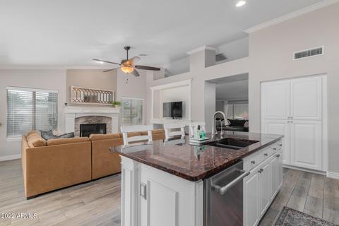 4236 Ellis Cir, Mesa, AZ 85205 photo 11