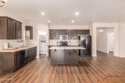 1520 E Apollo Rd, Phoenix, AZ 85042 photo 6