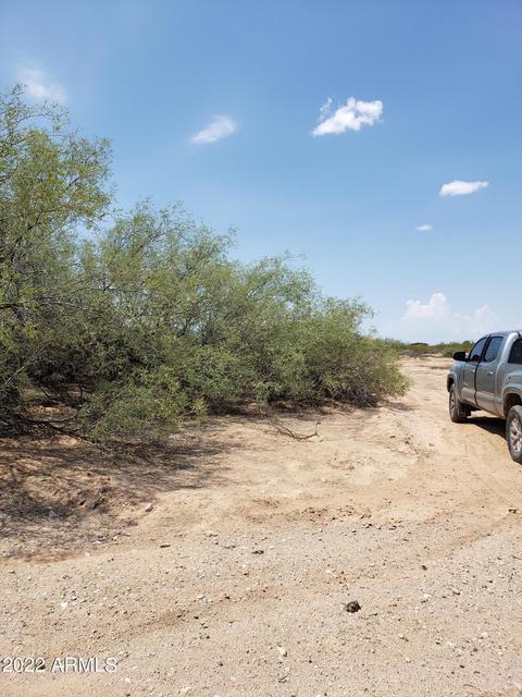 xx00 W Roosevelt Street #5, Tonopah, AZ 85354