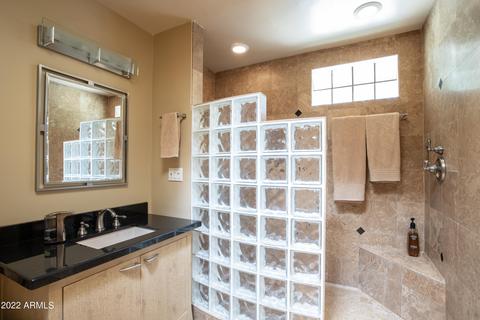 8022 N 11th Ave, Phoenix, AZ 85021 photo 19