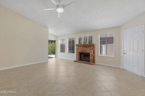 3018 E Kerry Ln, Phoenix, AZ 85050 photo 4