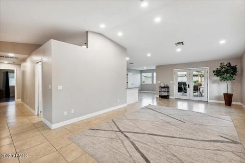 3043 N 34th St, Phoenix, AZ 85018 photo 3