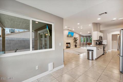 3043 N 34th St, Phoenix, AZ 85018 photo 11