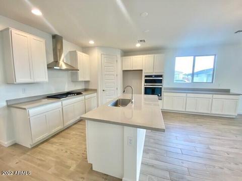 9845 E Satellite Dr, Mesa, AZ 85212 photo 3