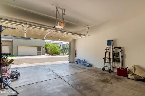 3036 N 37th Pl, Phoenix, AZ 85018 photo 33