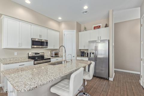 3036 N 37th Pl, Phoenix, AZ 85018 photo 5
