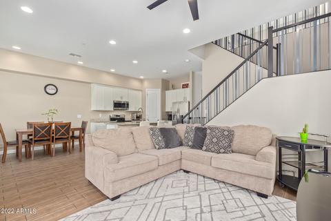 3036 N 37th Pl, Phoenix, AZ 85018 photo 9