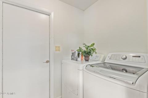 2435 E Mescal St, Phoenix, AZ 85028 photo 32
