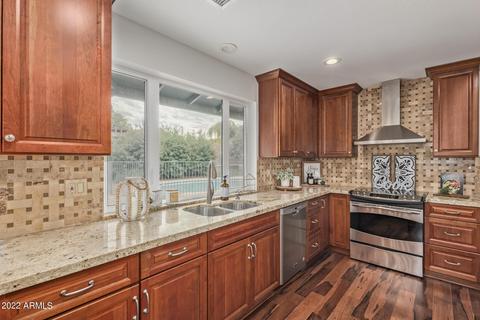 2435 E Mescal St, Phoenix, AZ 85028 photo 8
