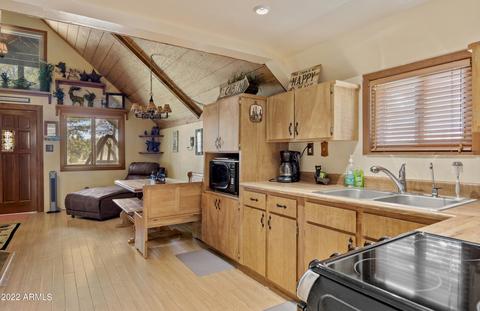 3578 E Pinetree Dr, Williams, AZ 86046 photo 9
