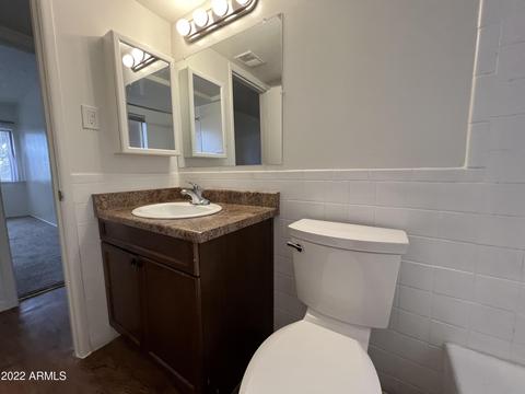 351 E Thomas Rd #D304, Phoenix, AZ 85012 photo 11