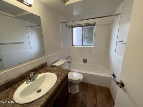 351 E Thomas Rd #D304, Phoenix, AZ 85012 photo 12