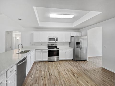 1 S Dodge St, Gilbert, AZ 85233 photo 12