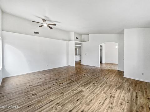 1 S Dodge St, Gilbert, AZ 85233 photo 3