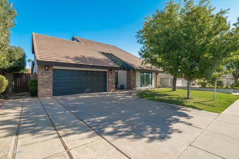 1212 E Commodore Pl, Tempe, AZ 85283 photo 1